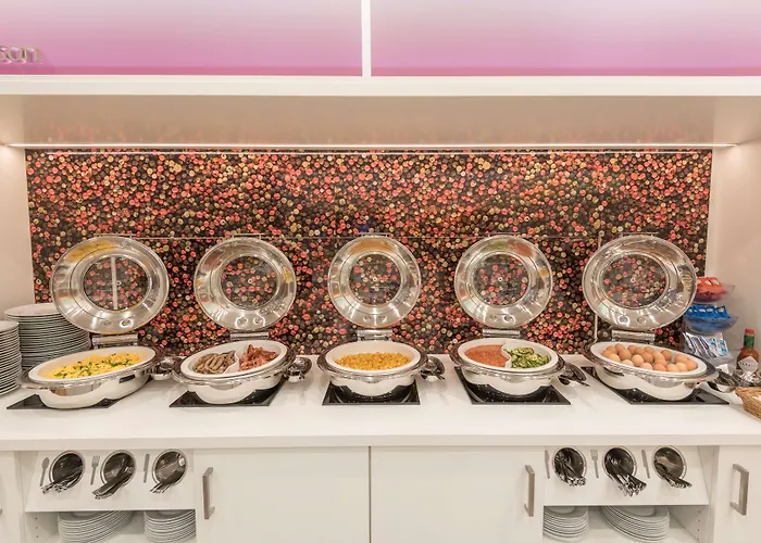 Hampton By Hilton City CentreHotel Hamburg